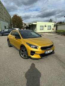 KIA XCeed 1.5 T-GDI,,r. 2022, původ CZ, ODOPOČET DPH