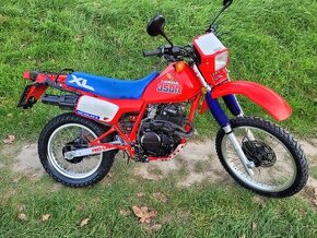 Honda XL 350 R 1985 doklady