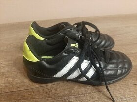 Obuv Adidas - turfy vel. 33 - 1