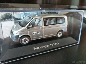 Model Volkswagen T5 - Zásahová jednotka POLICIE - 1