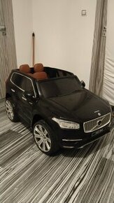 Dětské elektrické auto Volvo xc90 rezervace