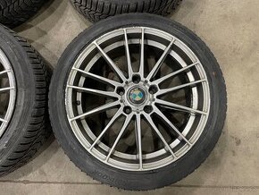 Prodám zimní sadu 225/45/18 Hankook 5x120 8x18 et35 Dotz