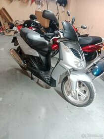 Aprilia Sportcity 200