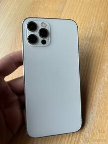 Scháním zablokovaný iPhone 12 pro