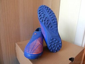 Boty Adidas Predator vel.38 na umělou trávu - 1