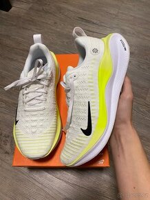 Nike ReactX Infinity Run 4