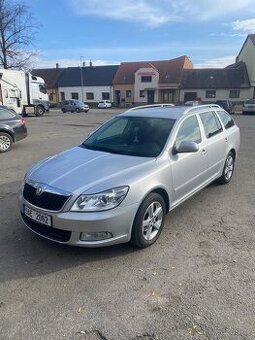 Octavia Kombi 1,6TDI,77KW elegance,facelift - 1