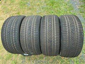Zimní pneu 265 40 21 295 35 21 Pirelli