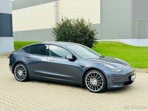 Tesla Model 3 Long Range Dual Motor 75KW 98200km - 1