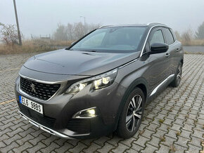 PEUGEOT 3008 1,6 PLUG-IN Hybrid 4x4 300 PS