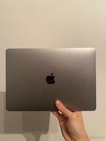 MacBook Pro 13" 2019 128GB / i5 / Touch Bar