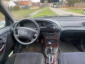 Ford mondeo mk1 2.0 4x4