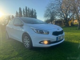 Kia Ceed  1.6. Crdi  nafta r.v 2014, 81tis,km Combi