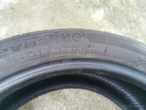 Použité pneu 255/45 R18 letní