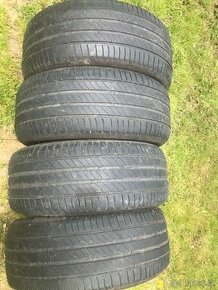 Letní pneu 235/45/R18 Michelin