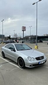 Mercedes Benz CLK240 - 1