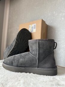 UGG sněhule Classic mini