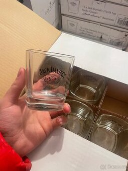 Sklenice na whiskey jack Daniels 15 krabic