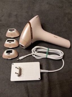 Epilátor Philips Lumea BRI976 zánovní