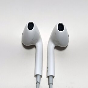 Apple EarPods lightning kabelová sluchátka