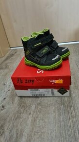 Chlapecké zimní boty č. 22 Superfit - Gore-tex, výborný stav