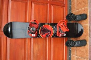 snowboard Nitro 137 cm , salomon topanky Boa