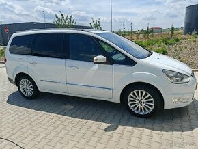 Ford Galaxy 2.2 TDCi 147kW Aut. / ALU 17'' / 7 míst / tažné/