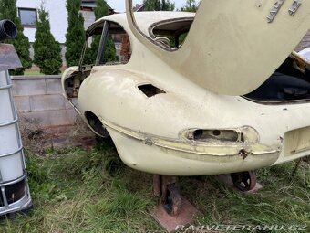 Jaguar E-Type S1