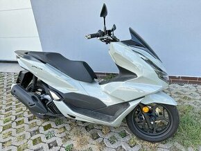 Honda pcx 125