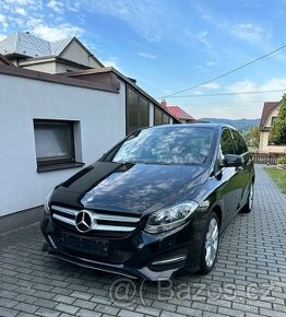 Mercedes-Benz B180CDi // 2015 - 1