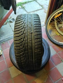 215/45R16