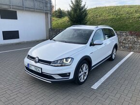 VW Golf Alltrack 2.0 TDI - 4x4, AUTOMAT, TAŽNÉ, XENONY