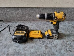 Aku příklepová vrtačka DEWALT DCD785 2x18V