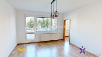 Pronájem byty 3+1, 81 m2 - Zlín, ev.č. 02139