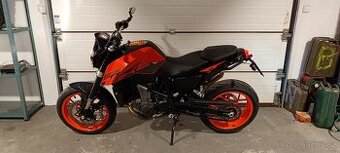 KTM DUKE 690 2018, skupina A2