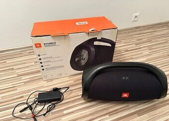 JBL bombox