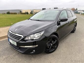 PEUGEOT 308 SW 1.2 PURETECH //2016 PANORAMA NAVIGACE TAŽNÉ