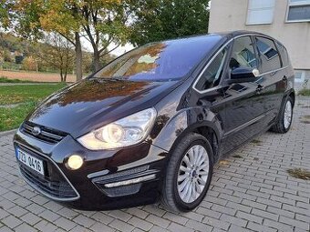 FORD S-MAX 2.0TDCi TITANIUM 2015 ALU, NAVI, LED, 7.MÍST, DPH