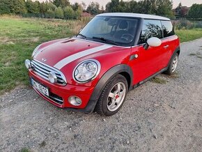 Mini cooper D 1,6tdi manual xenon - 1