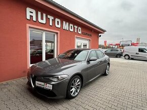 Alfa Romeo Giulia 2.0 Super (ODPOČET DPH)