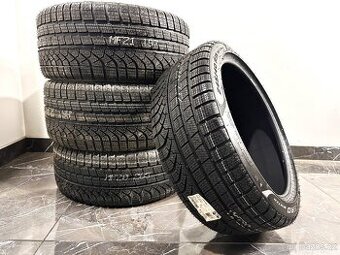 2X 245/40 R19 98V 2X 275/35 R19 100V Pirelli