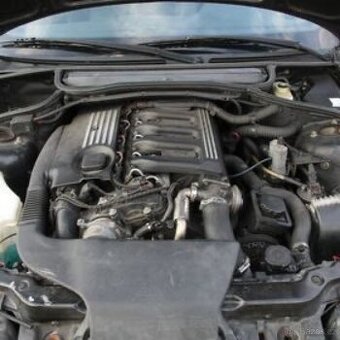 Motor Bmw e46 330D