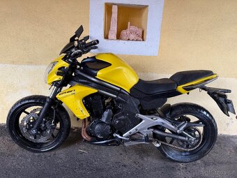 Kawasaki ER6N 2012