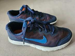 Dětské boty NIKE vel.36,5