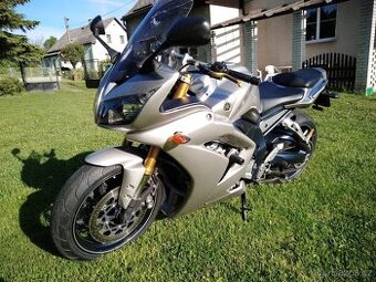 Yamaha fz1 fazer GT - 1