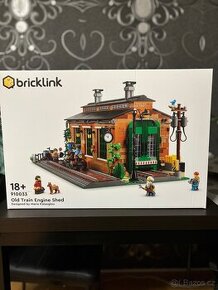 Lego Bricklink 910033 Old train Engine Shed