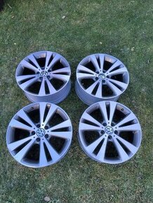 5x112 R18 Chicago VW