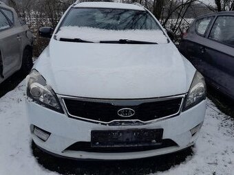 Kia Ceed 2010-2012