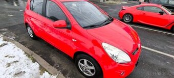 Hyundai i20,1,2 benzin, ČR, 2. majitel