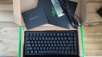 Razer Blackwidow V4 75% hot swap keyboard